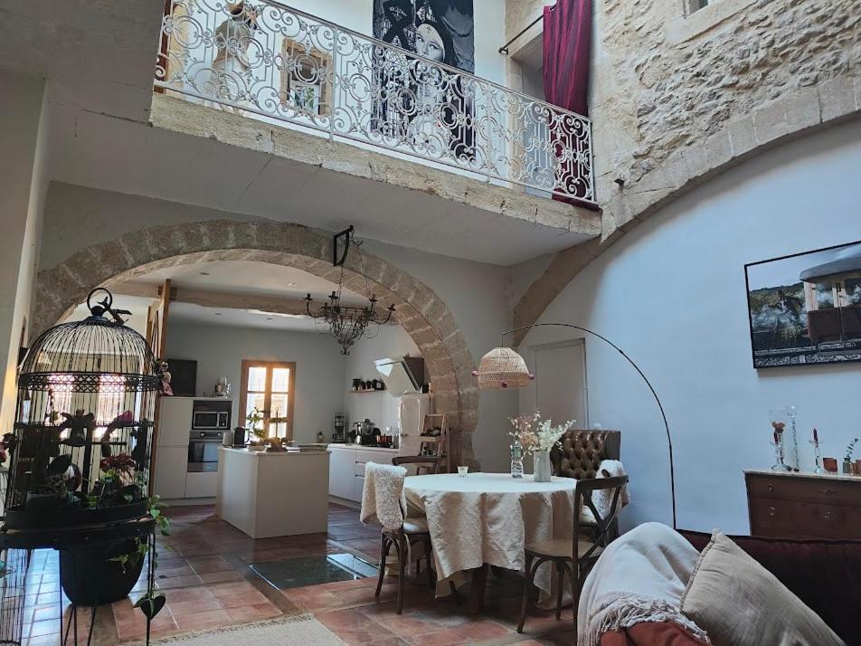 La Belle Epoque Pres De Nimes Et Uzes Hotel Saint-Bauzely Bagian luar foto