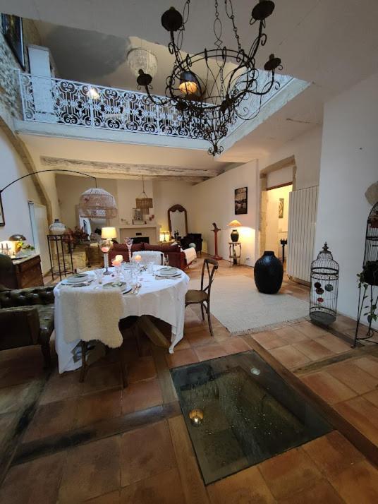 La Belle Epoque Pres De Nimes Et Uzes Hotel Saint-Bauzely Bagian luar foto